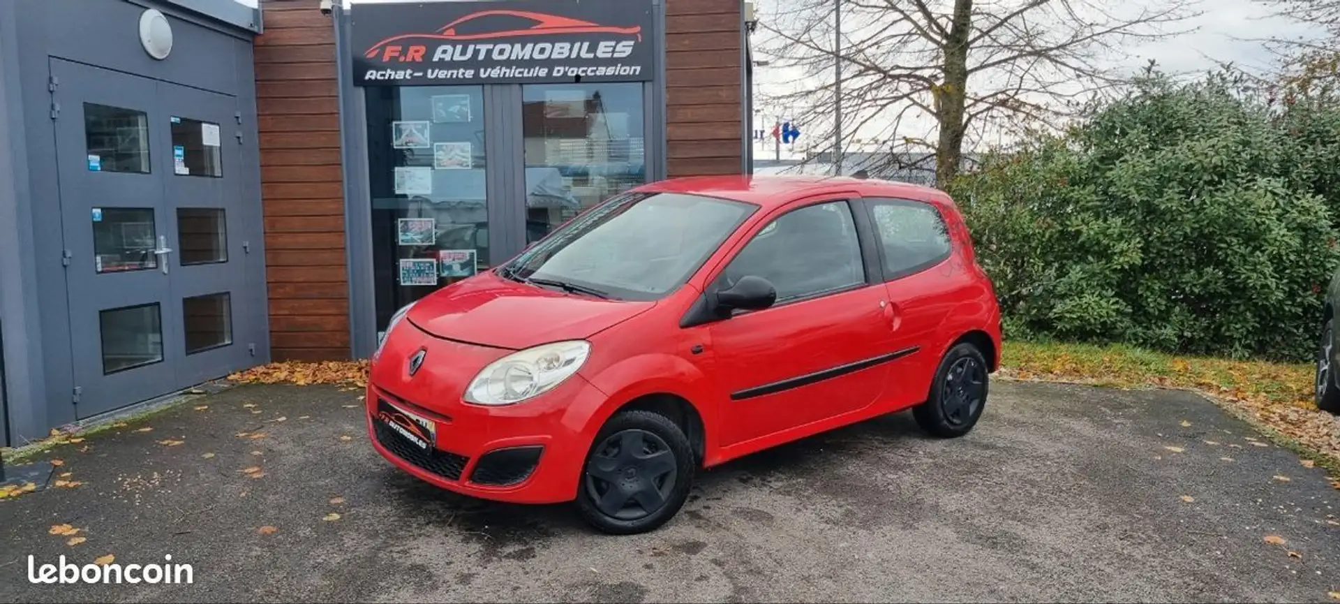 Renault Twingo 1.2 Ess 75 ch Rouge - 1