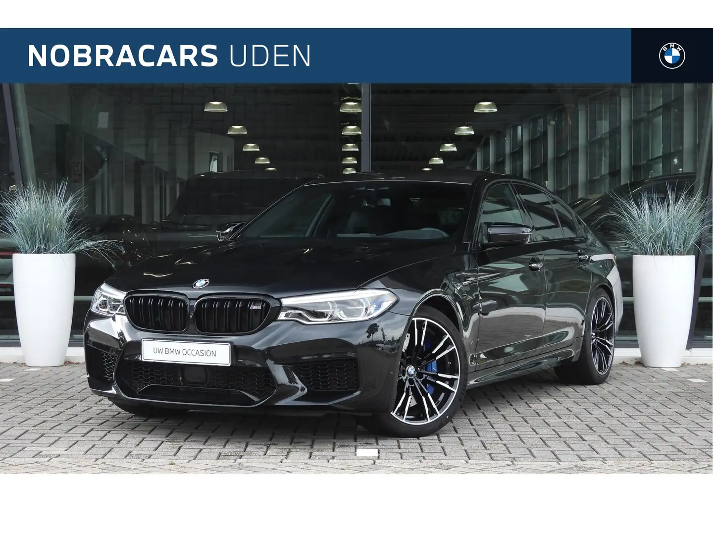 BMW M5 5 Serie Automaat / Bowers & Wilkins / Massagefunct Zwart - 1