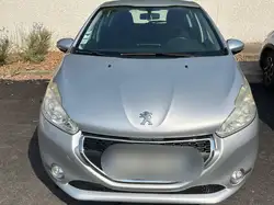 Peugeot 208 1.6 e-HDi 92ch FAP BVM5 Active