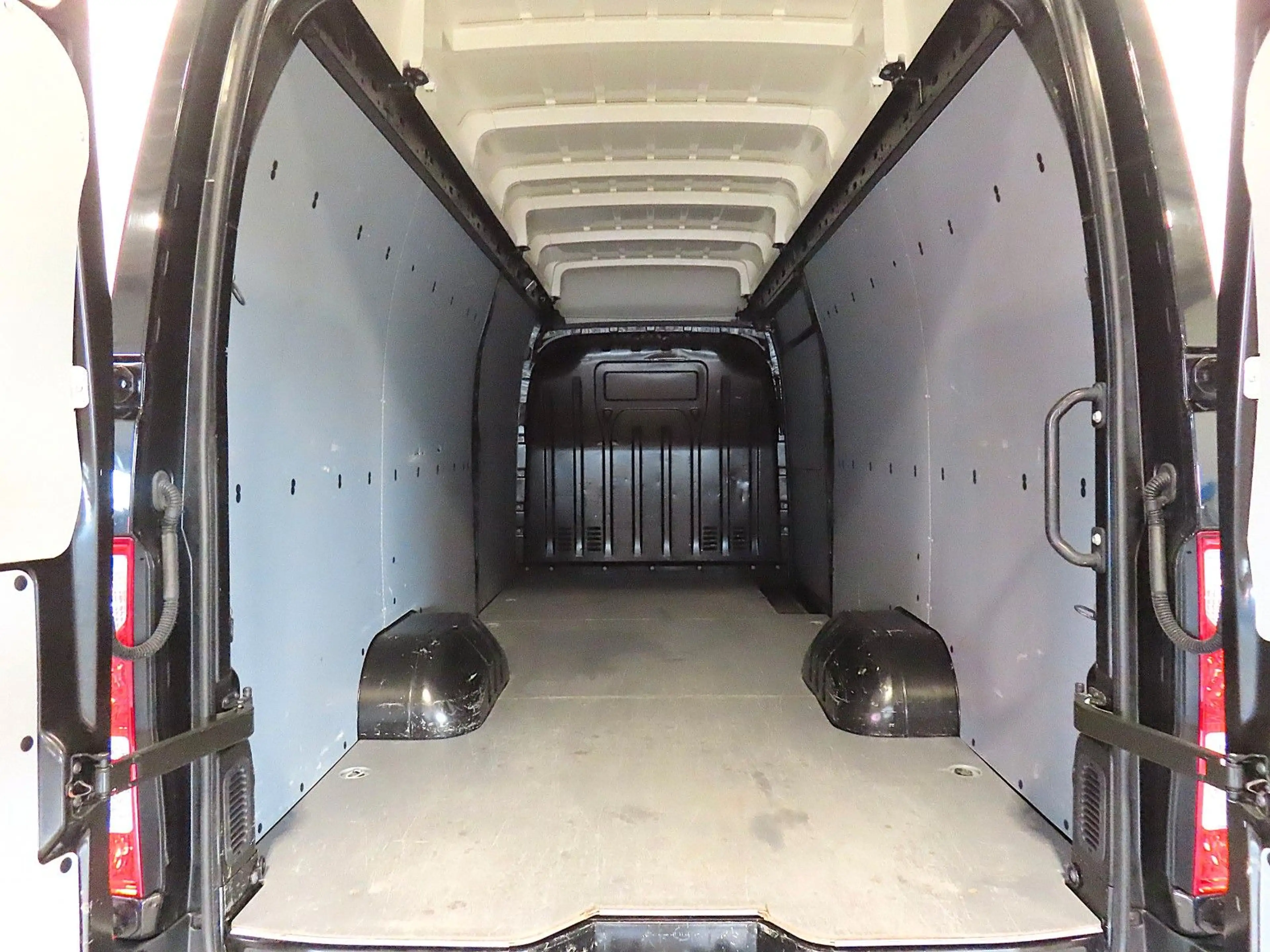 Renault Master RED EDITION L4H3 *SONDERMODELL, RARITÄT* — photo 11