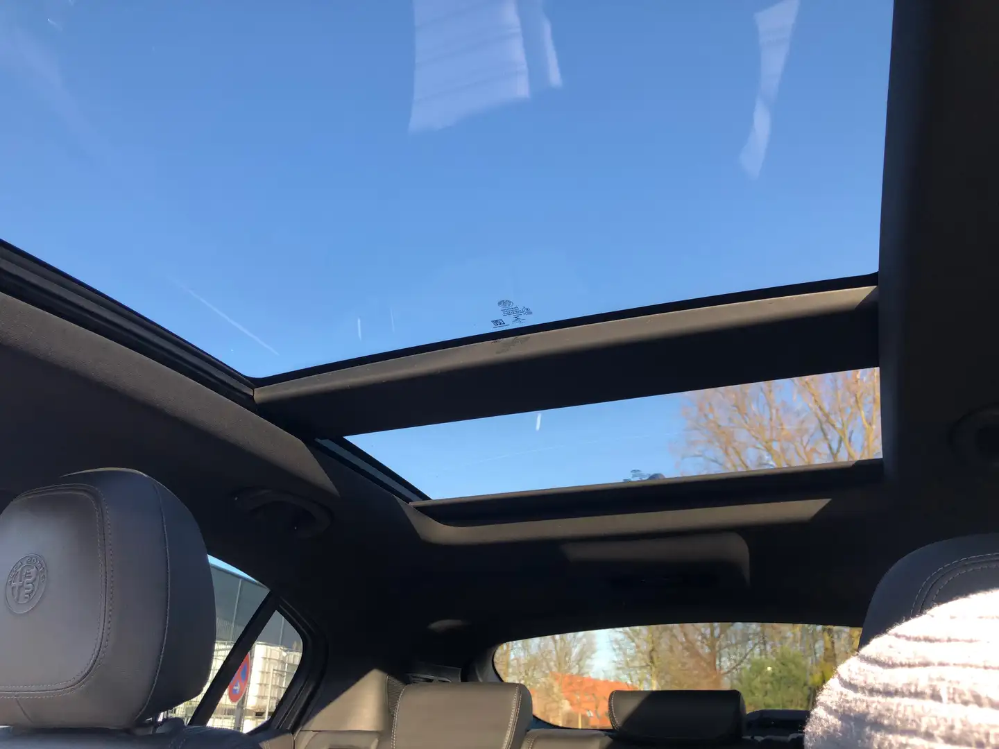 Alfa Romeo Stelvio 2.2 Diesel 16V AT8 Q4 Veloce Weiß - 2