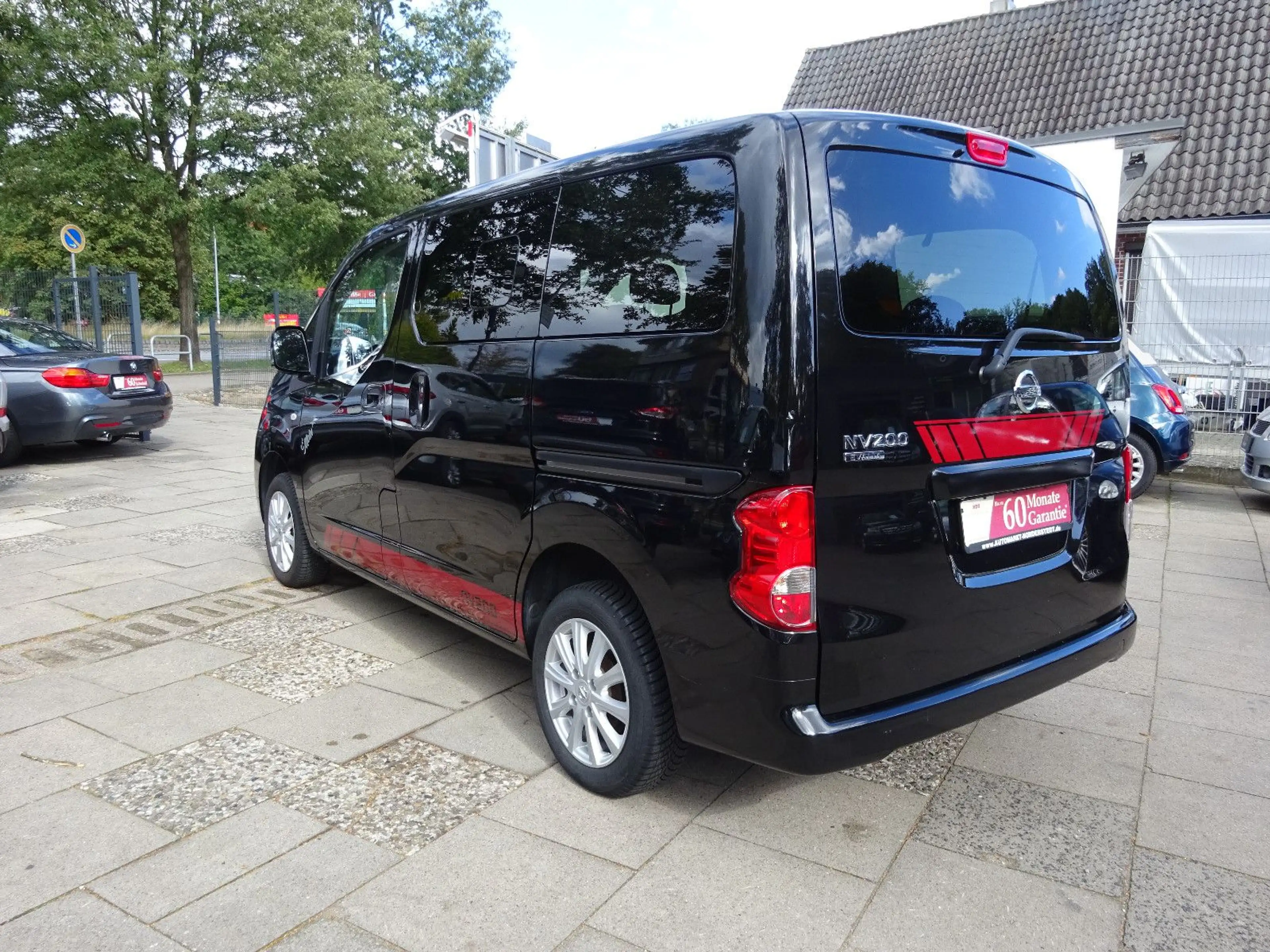 Nissan NV200 /Evalia Evalia Tekna/ Navi / SHZ / 7-Sitze — photo 7