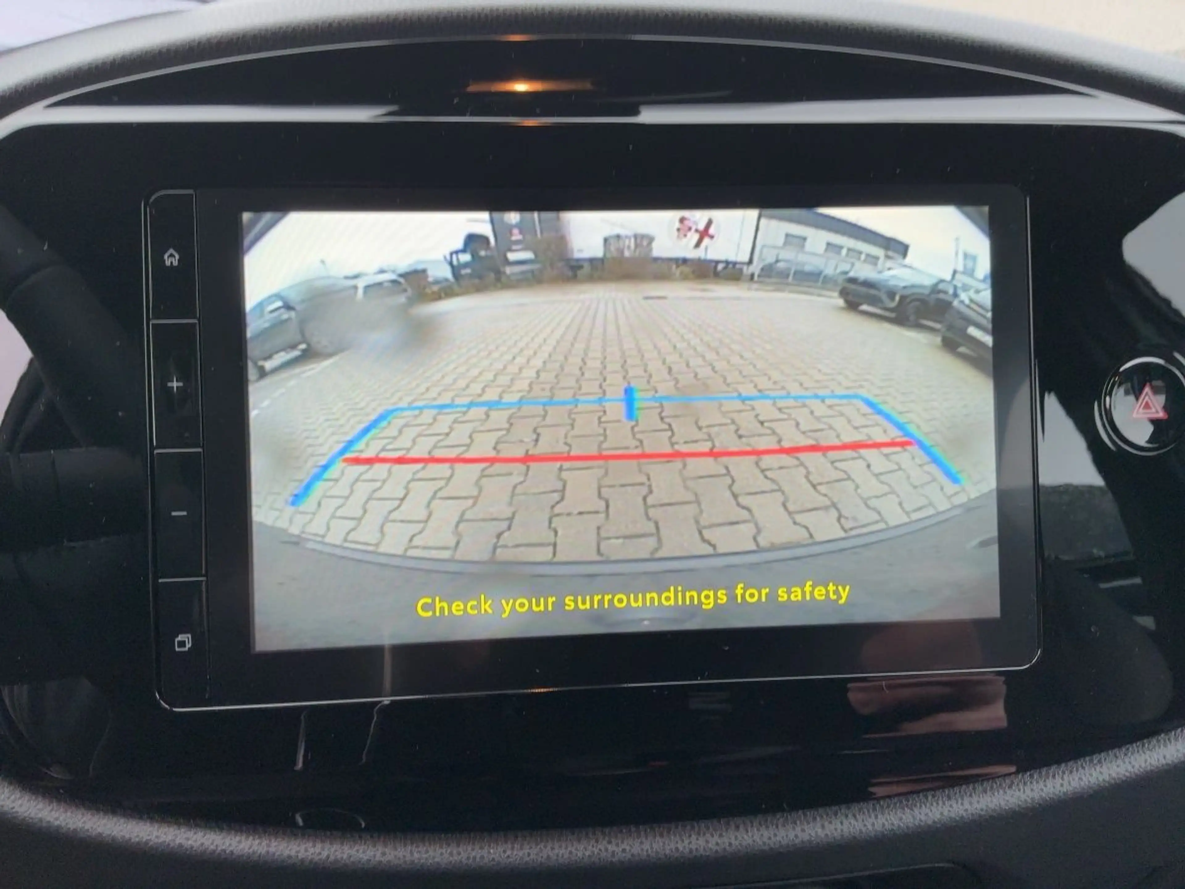 Toyota Aygo X AYGO X Benzin Play 1.0 — photo 16