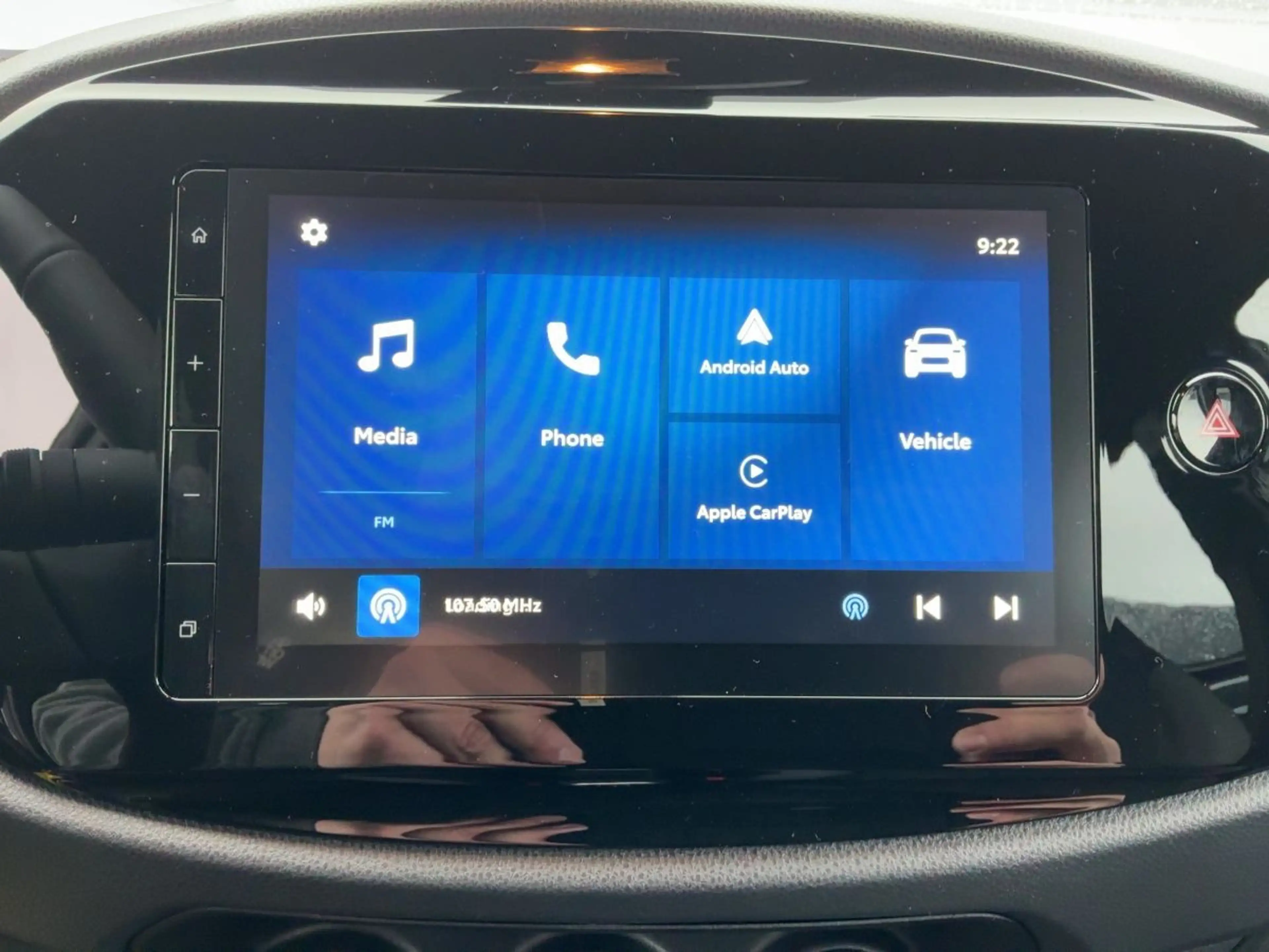 Toyota Aygo X AYGO X Benzin Play 1.0 — photo 11