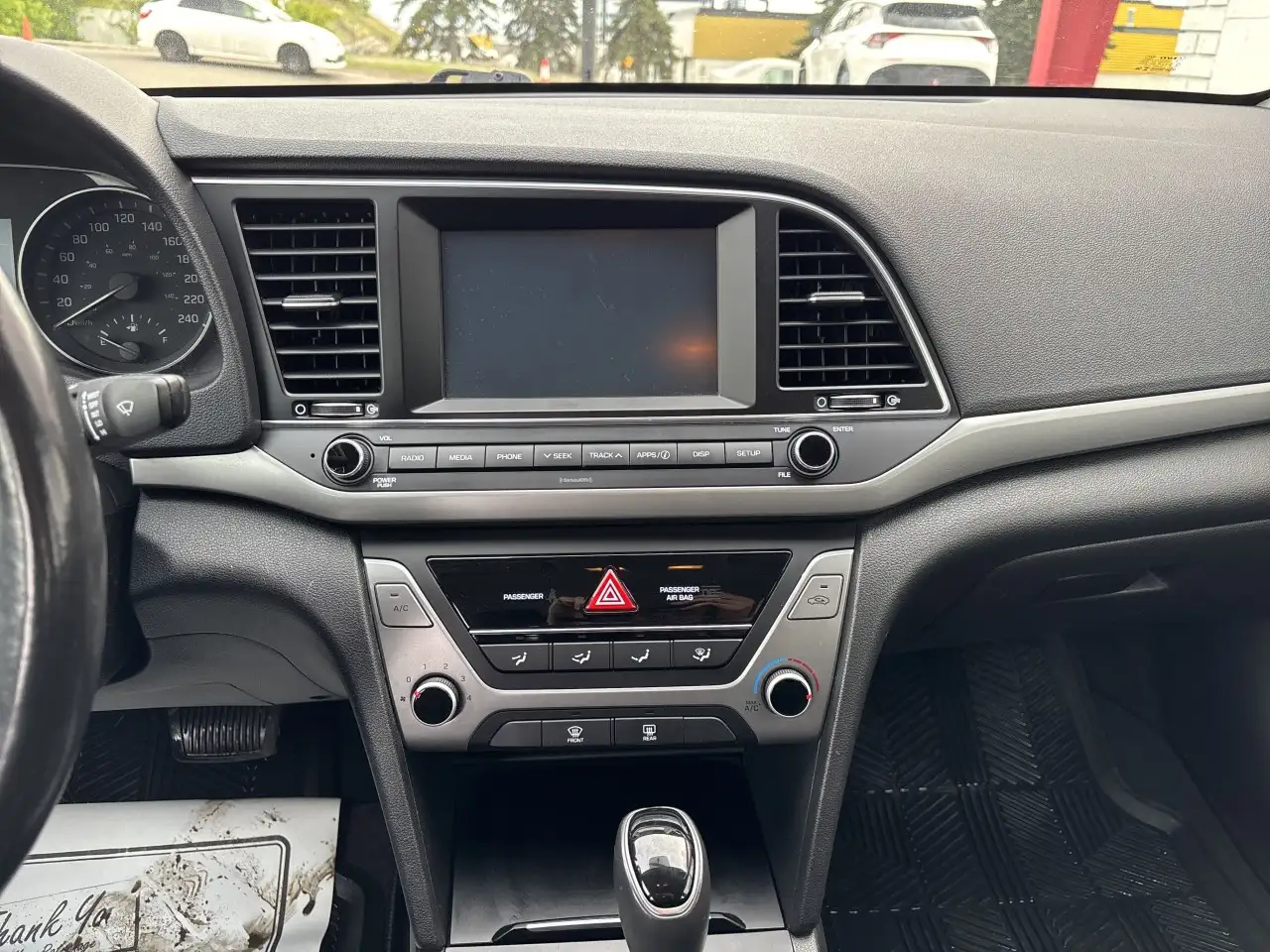 Hyundai ELANTRA снимка Hyundai ELANTRA