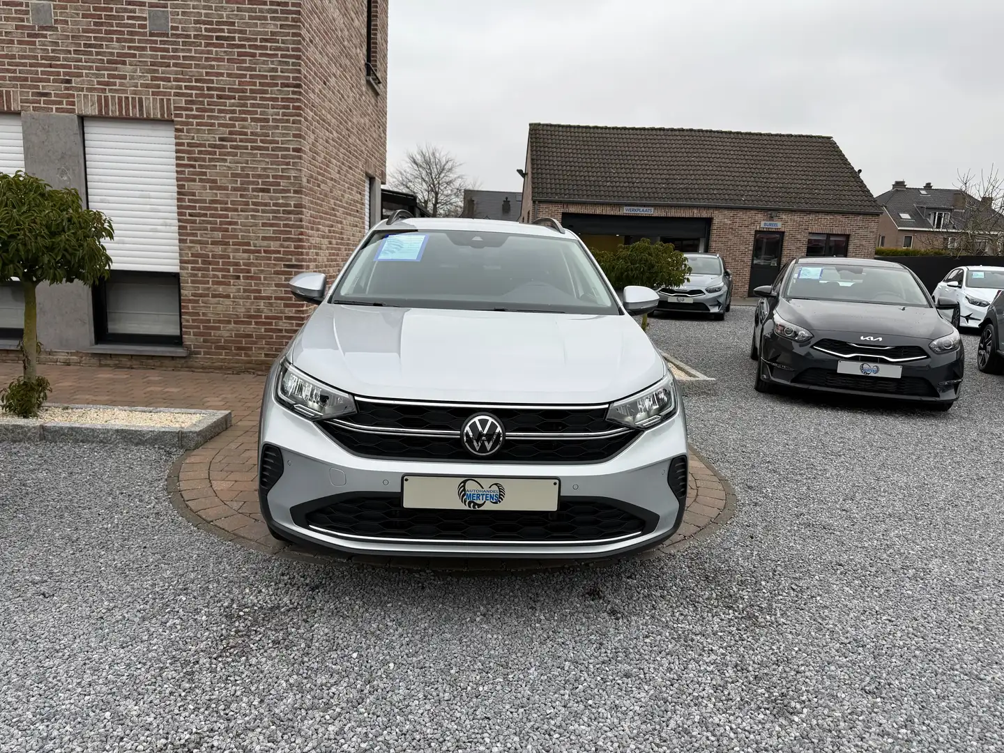 Volkswagen Taigo 1.0 TSI DSG 115PK EDITION CARPLAY AR/CAM NIEUW 0KM Zilver - 2