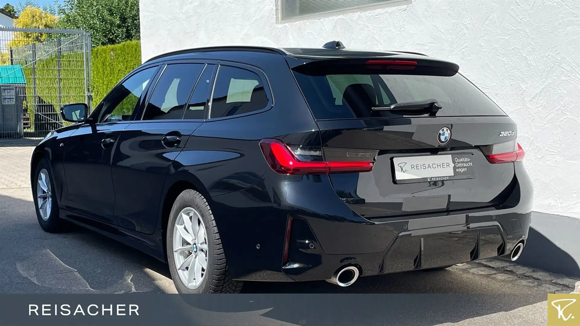 BMW 320 d A Tou M-Sport,el.Sitz+Mem,AHK,LCProf,ACC Schwarz - 2