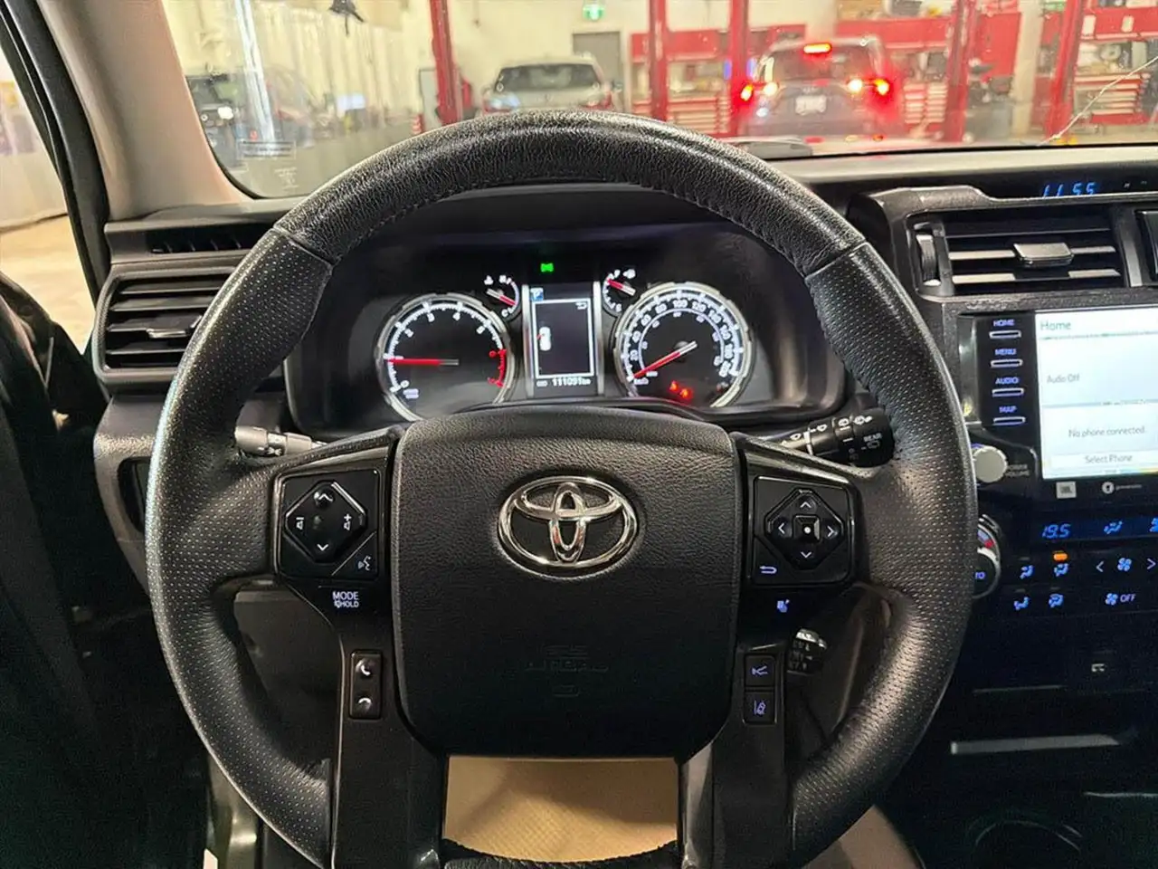 Toyota 4-Runner снимка Toyota 4-Runner