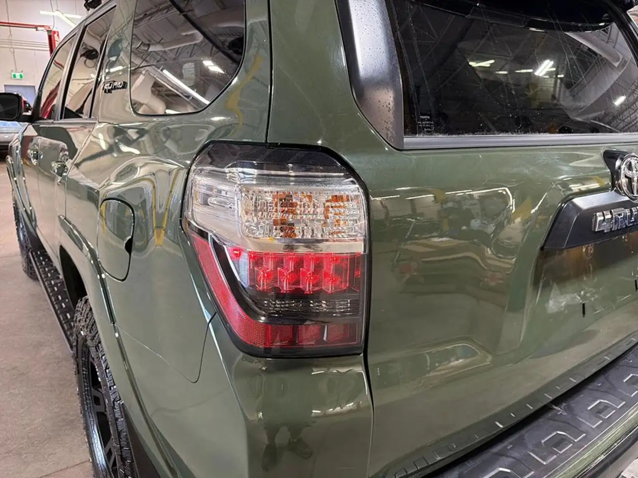 Toyota 4-Runner снимка Toyota 4-Runner