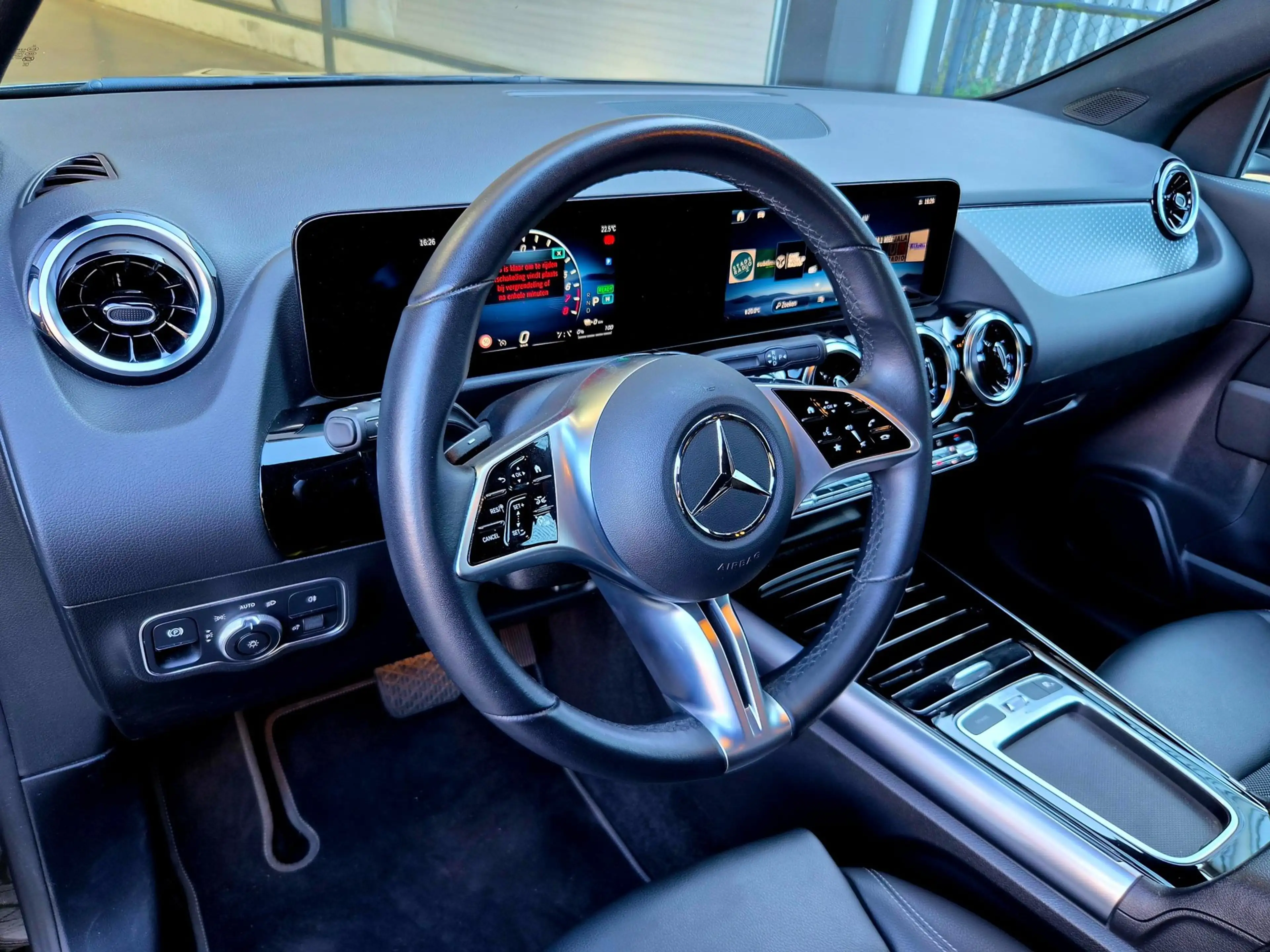 Mercedes-Benz GLA 250 e 218PK Luxury Line PHEV + 1e Eigenaar|Dealer OH|P — photo 19