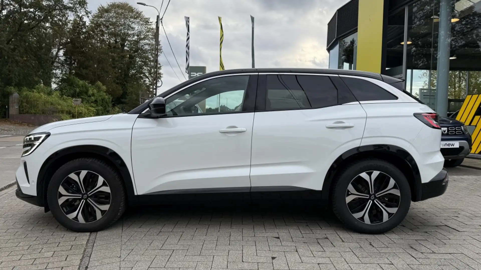 Renault Austral Techno E-Tech 200 Hybrid Blanc - 2