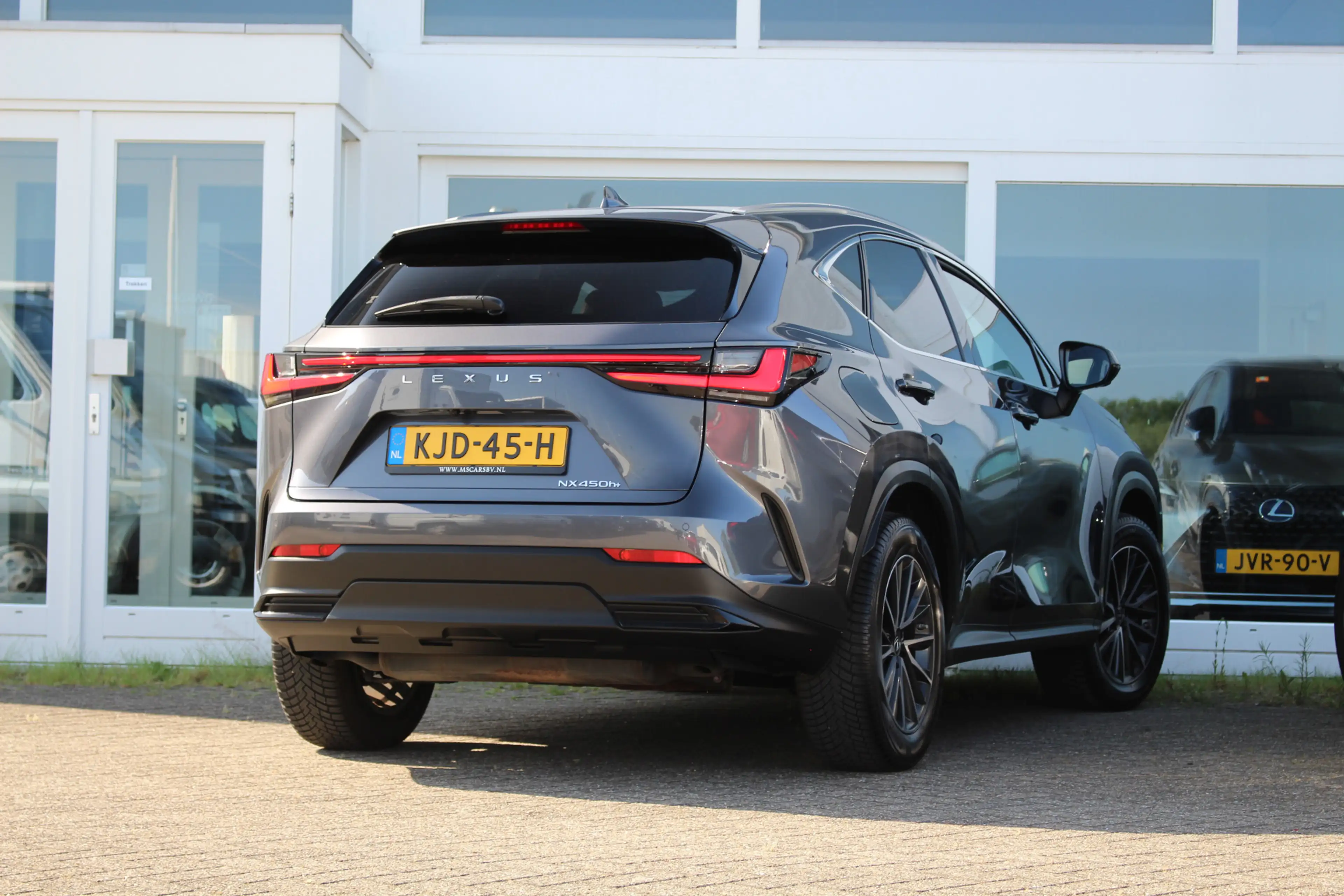 Lexus NX 450h+ Plug-in Hybrid AWD Luxury Line I 360-camera I Head — photo 2