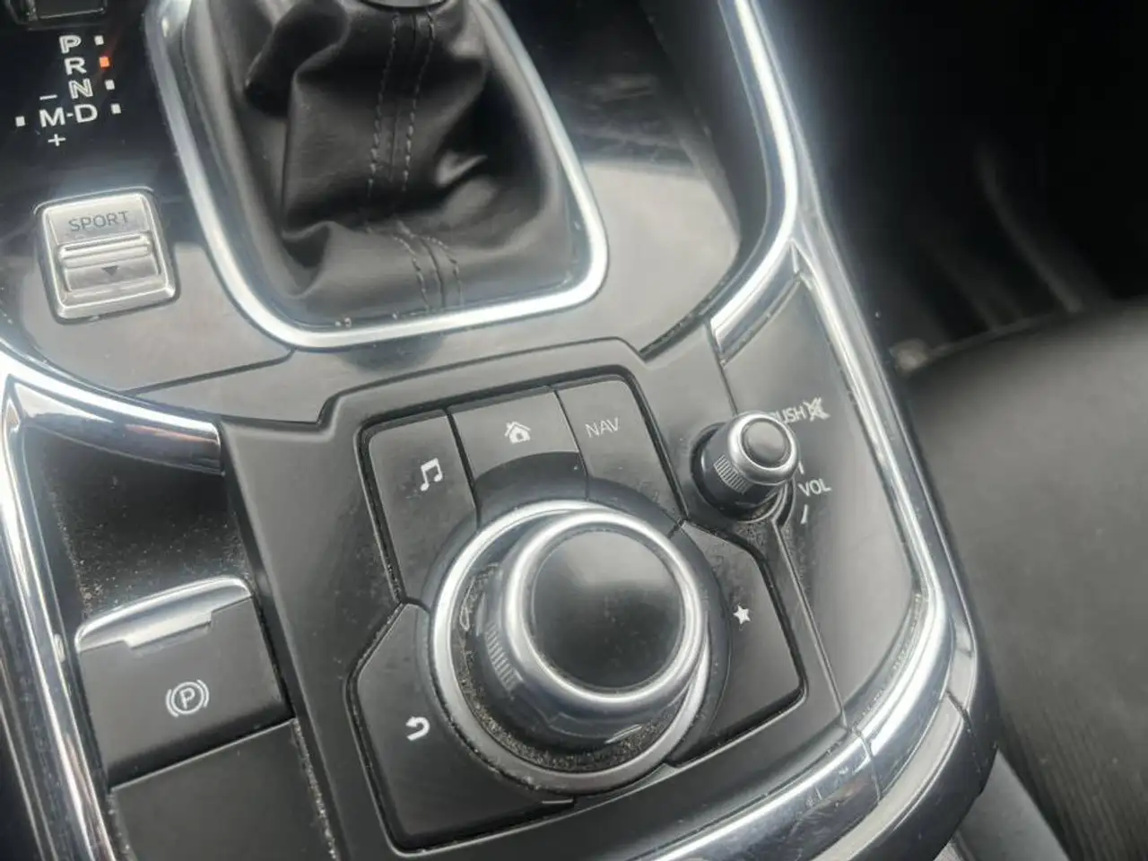 Mazda CX-9 снимка Mazda CX-9