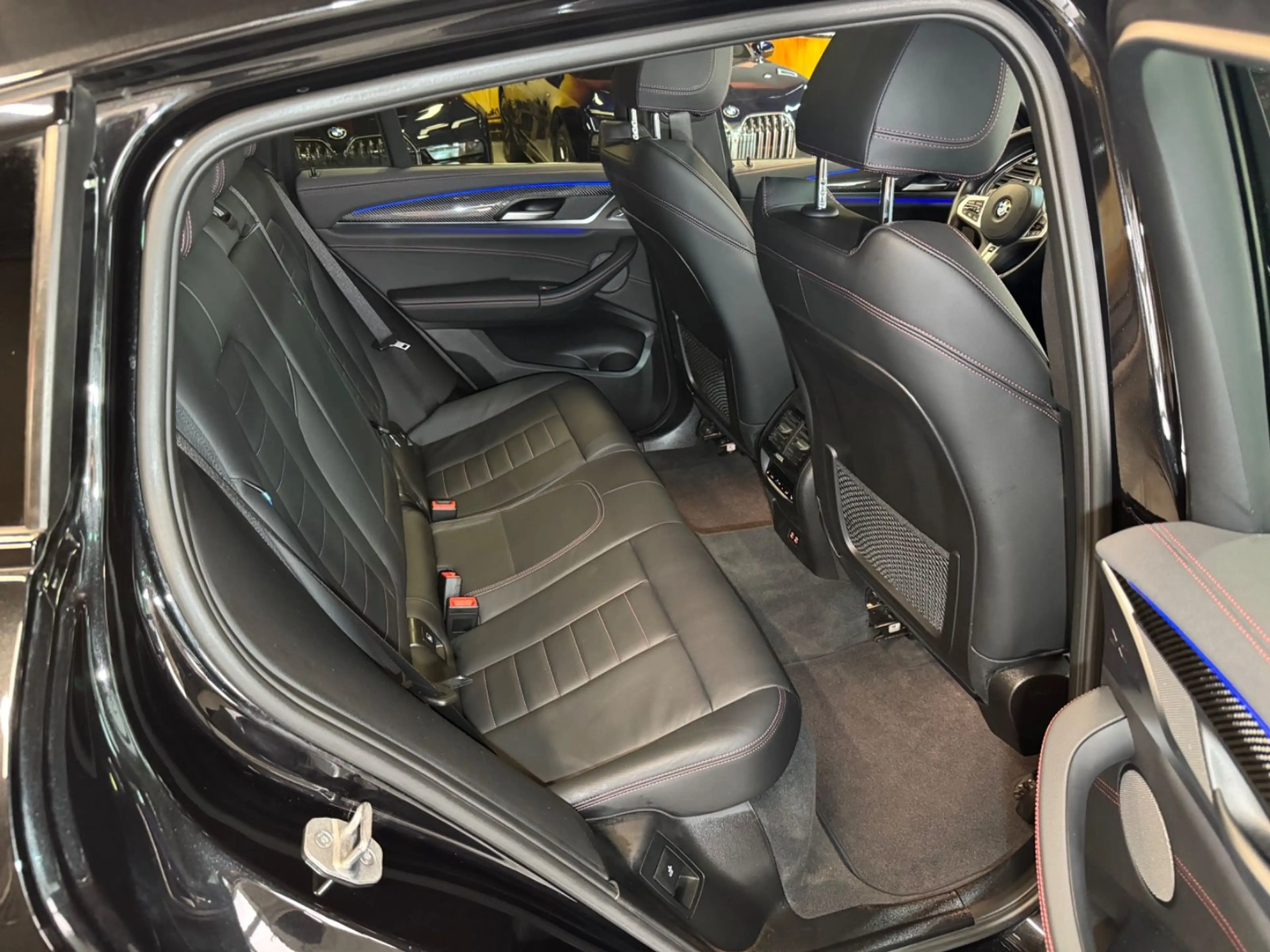 BMW X4 xDrive 30d M Sport LASER~STANDHZG~PANO~KAMERA — photo 11