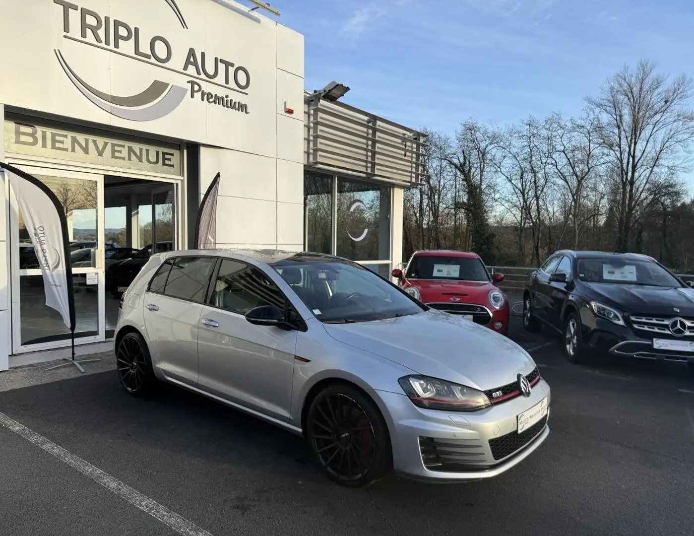 Volkswagen Golf Golf GTI 2.0 16V TSI BlueMotion - 230 BERLINE GTI Performance SUIVI COMPLET AVEC FACTURES + RADAR AR Gris - 1