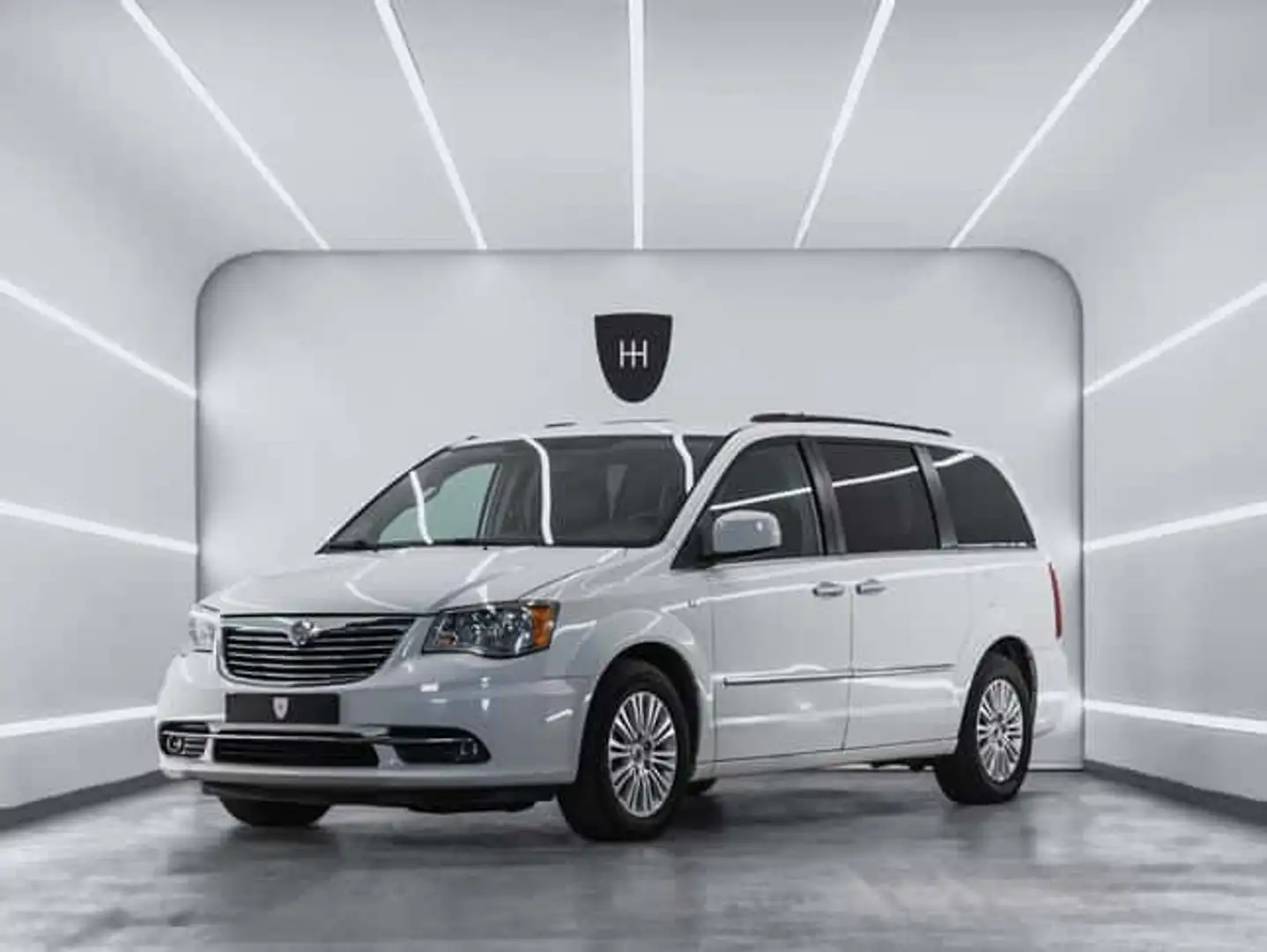 Lancia Voyager 2.8CRD Gold Aut. - 1