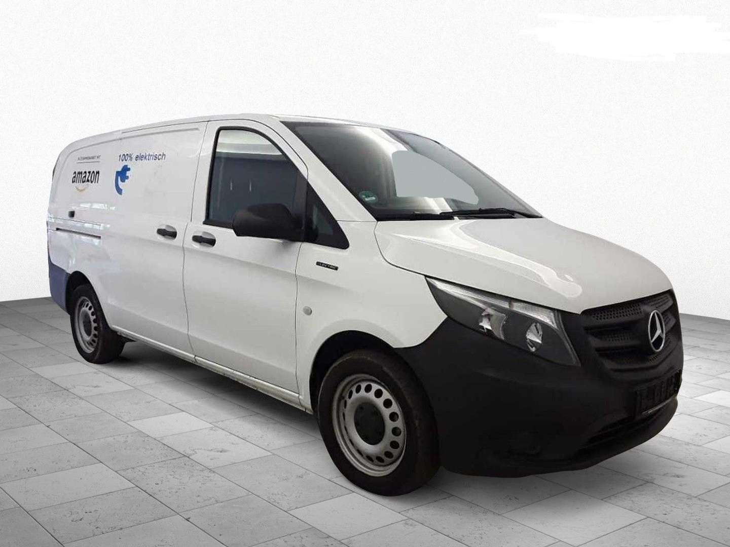 Mercedes-Benz Vito Van/Kleinbus in Weiß gebraucht in Hohenbrunn für €  22.999,-