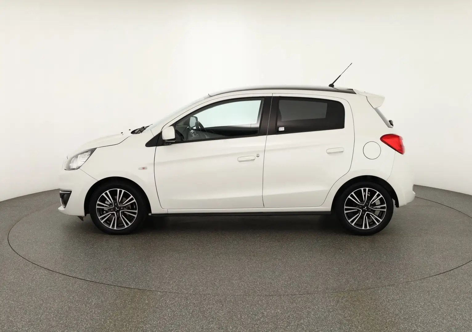 Mitsubishi Space Star 1.2 Edition 100+ Navi Sitzheizung Weiß - 2