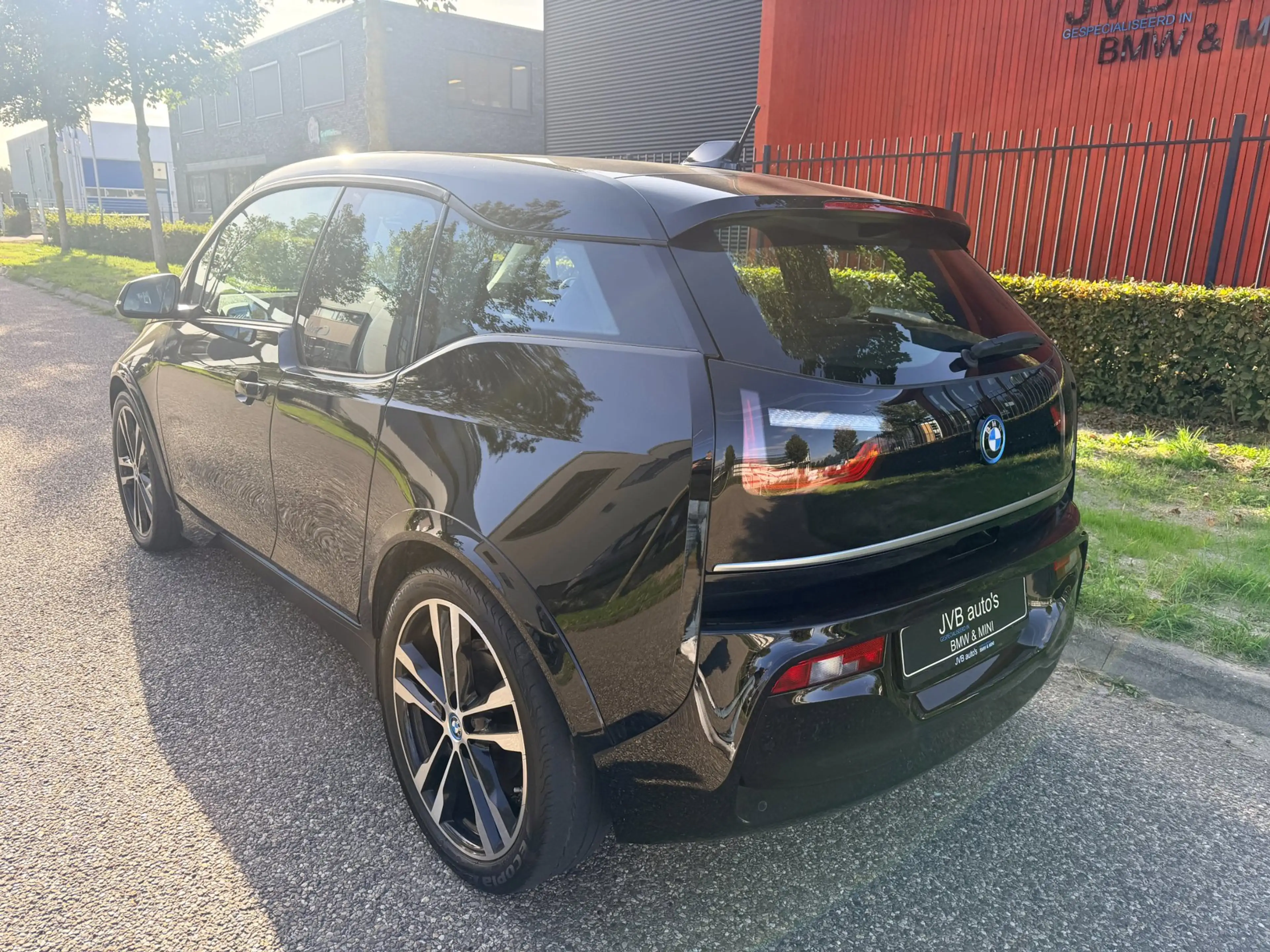 BMW i3 I3S 120Ah 42 kWh, stoelverwarming, — photo 2