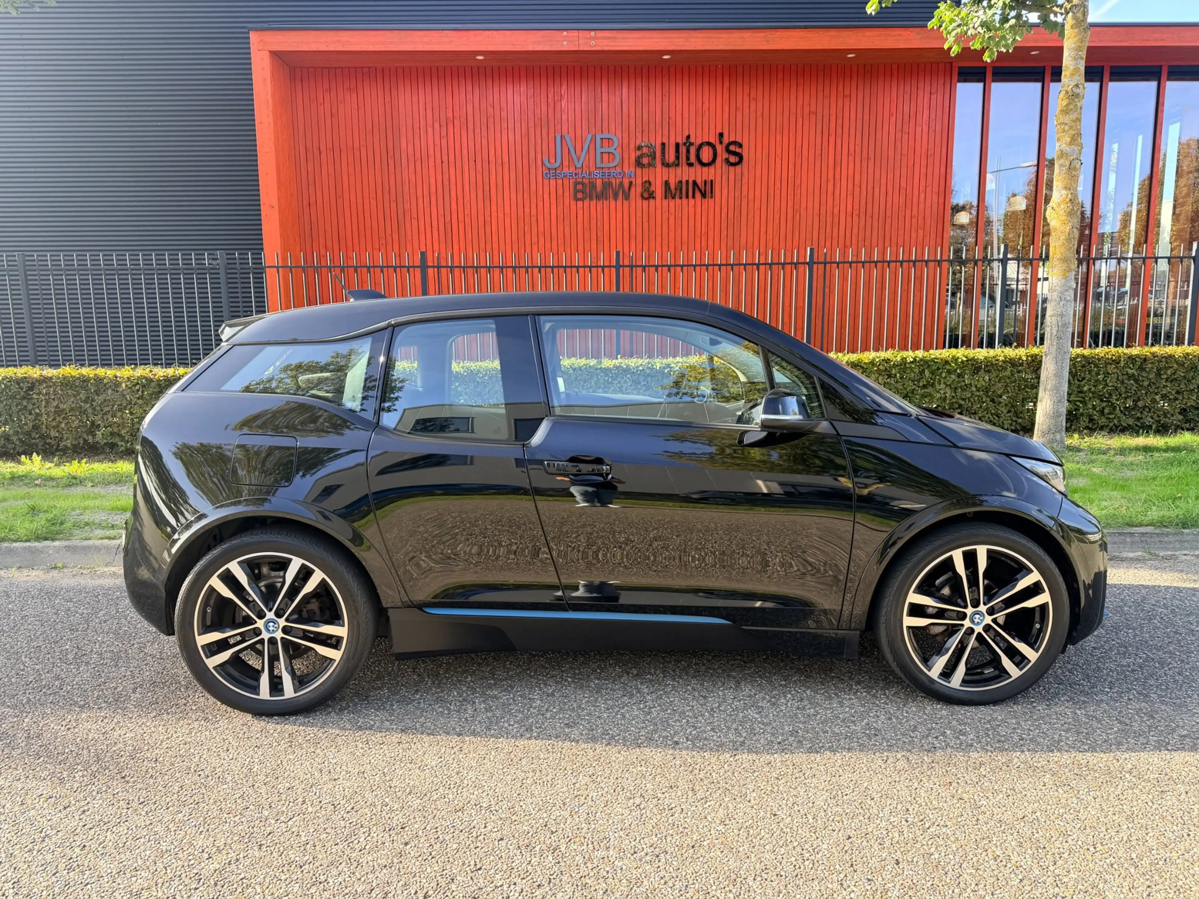 BMW i3 I3S 120Ah 42 kWh, stoelverwarming, — photo 18