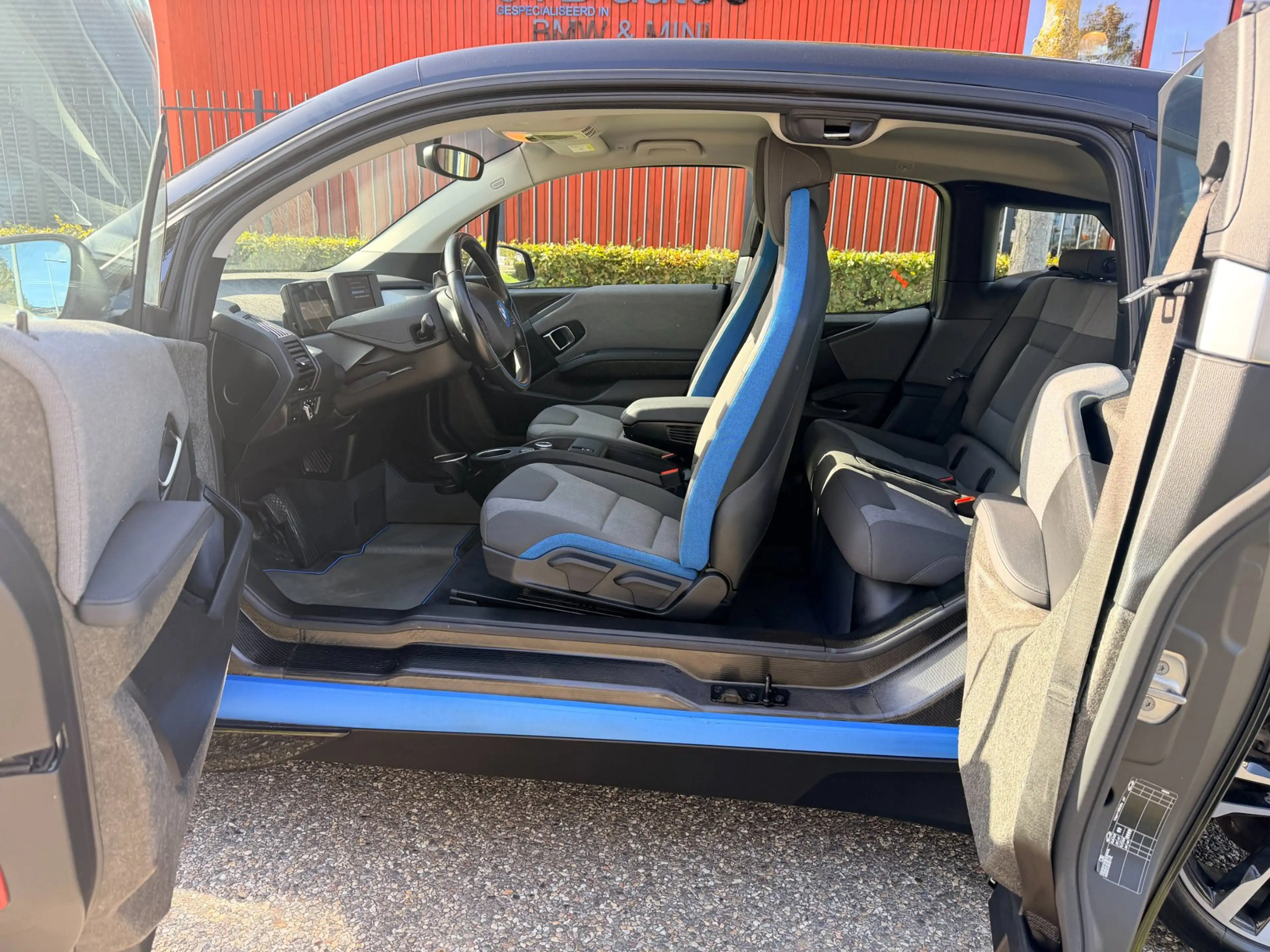 BMW i3 I3S 120Ah 42 kWh, stoelverwarming, — photo 23