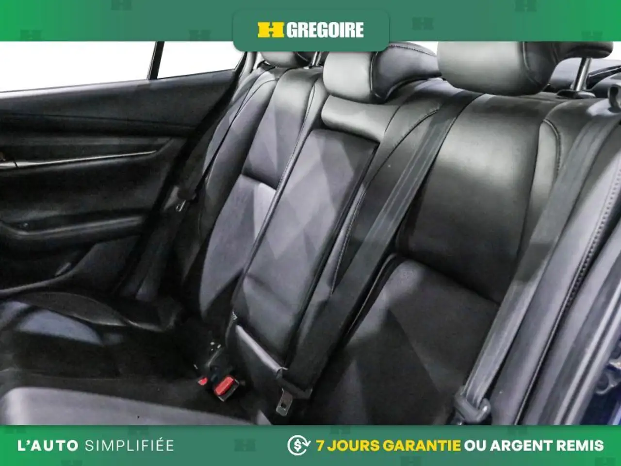 Mazda 3 снимка Mazda 3