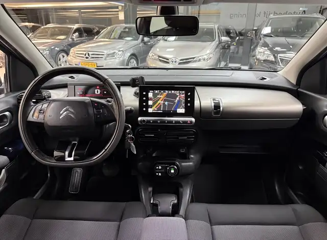 Citroen C4 Cactus view 4