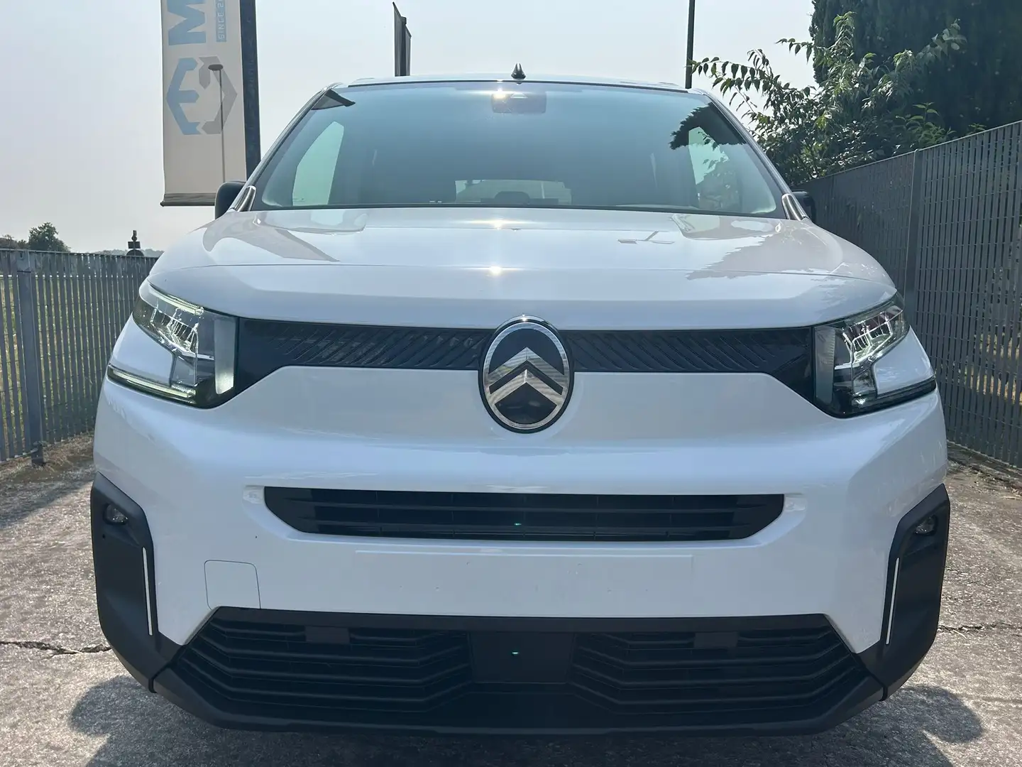 Citroen Berlingo 1.5 bluehdi M MAX • Full Optional Bianco - 2