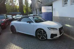 Audi TT 45 TFSI S line/Kamera/Leder/Keyless/Induktion/1.Hand/Top
