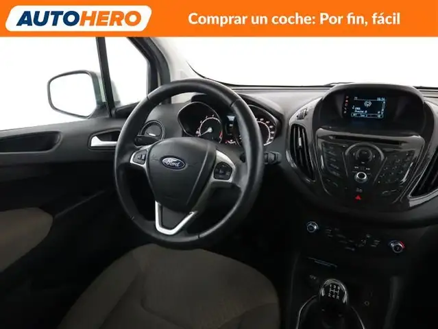 Ford Tourneo Courier view 14