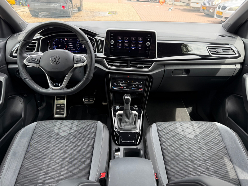 Volkswagen T-Roc 1.5 TSI R-Line - Camera - Keyless - LED — photo 5