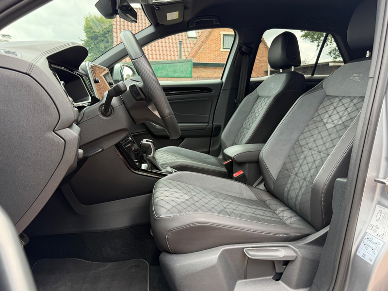 Volkswagen T-Roc 1.5 TSI R-Line - Camera - Keyless - LED — photo 7