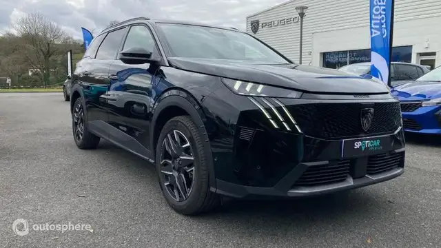 Peugeot 5008 view 3