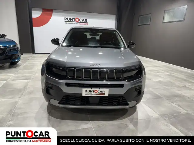 Jeep Avenger view 2