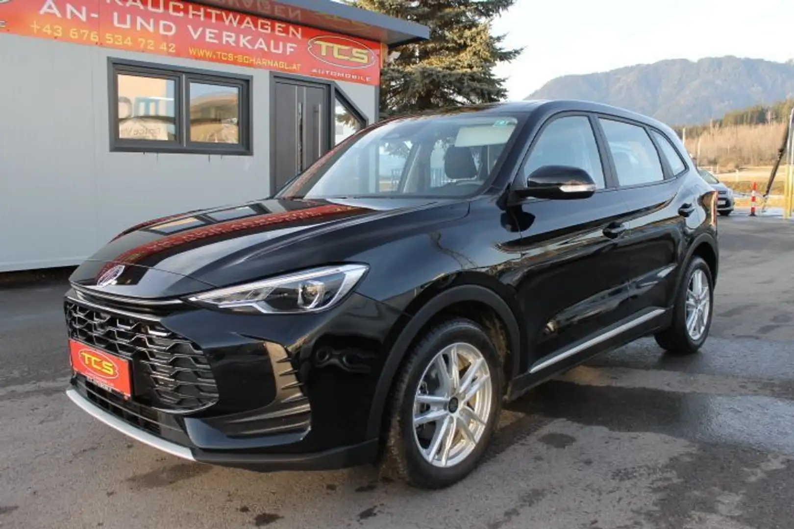 MG ZS 1.5 Hybrid+ Standard Schwarz - 1