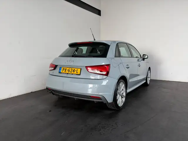Audi A1 view 2