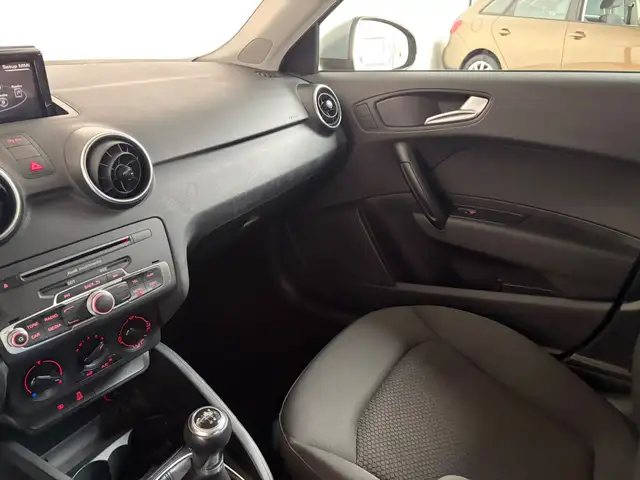Audi A1 view 14