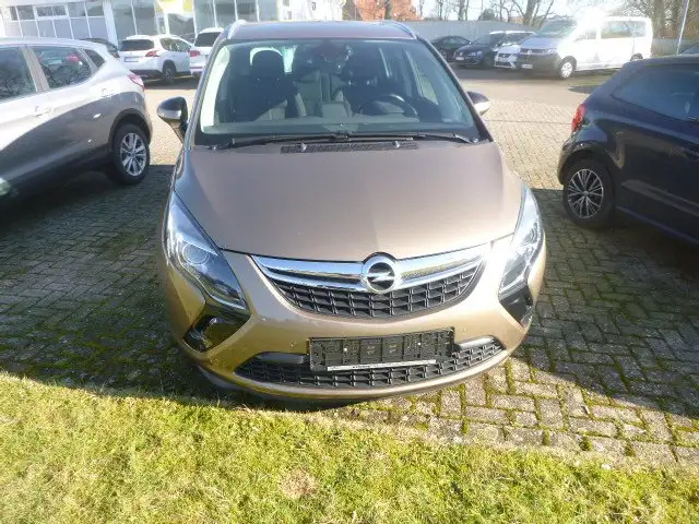 Opel Zafira Tourer Edition