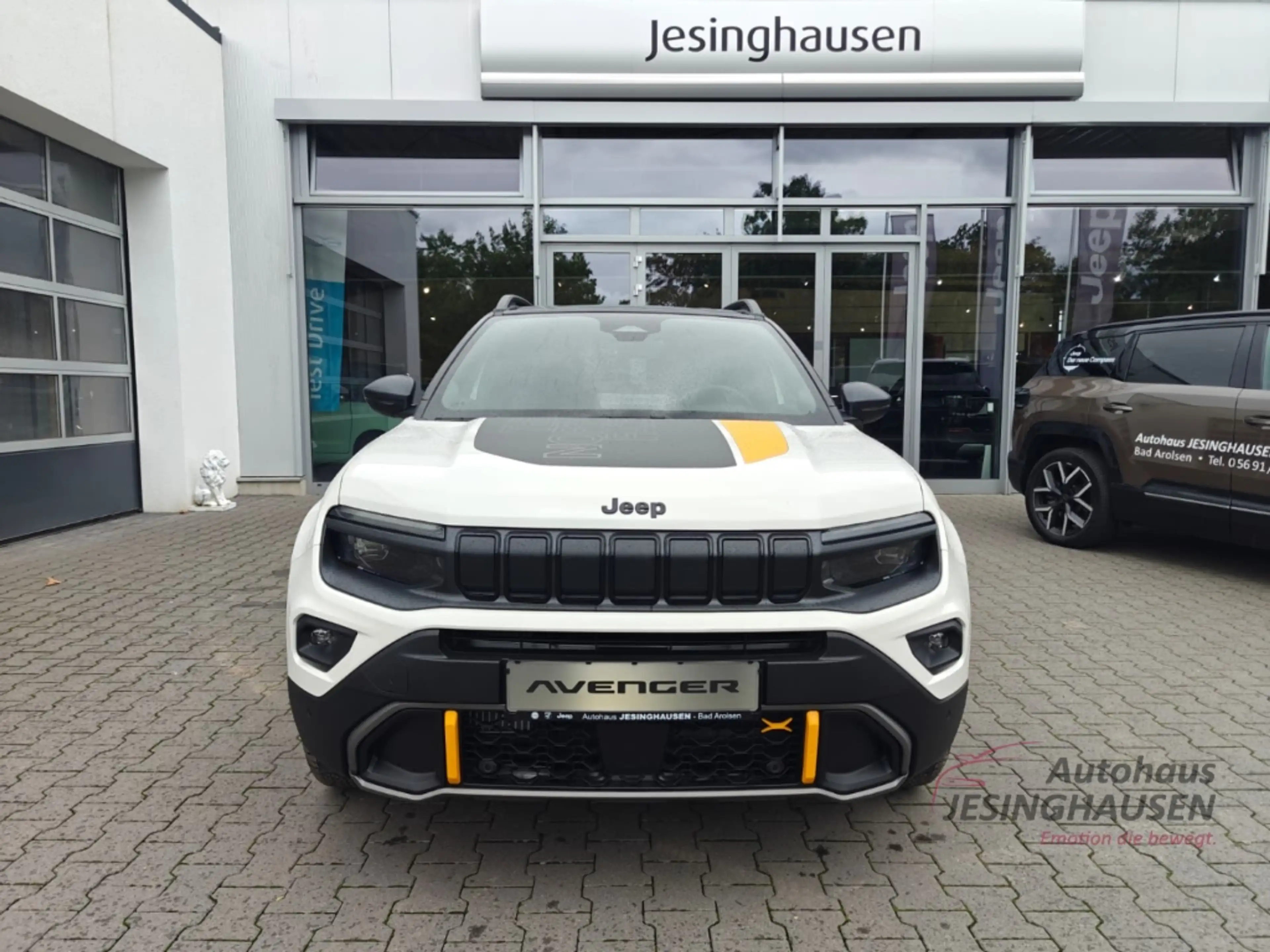 Jeep Avenger The North Face 4xe WinterP.+El.Heckklap.+Apple Car — photo 2