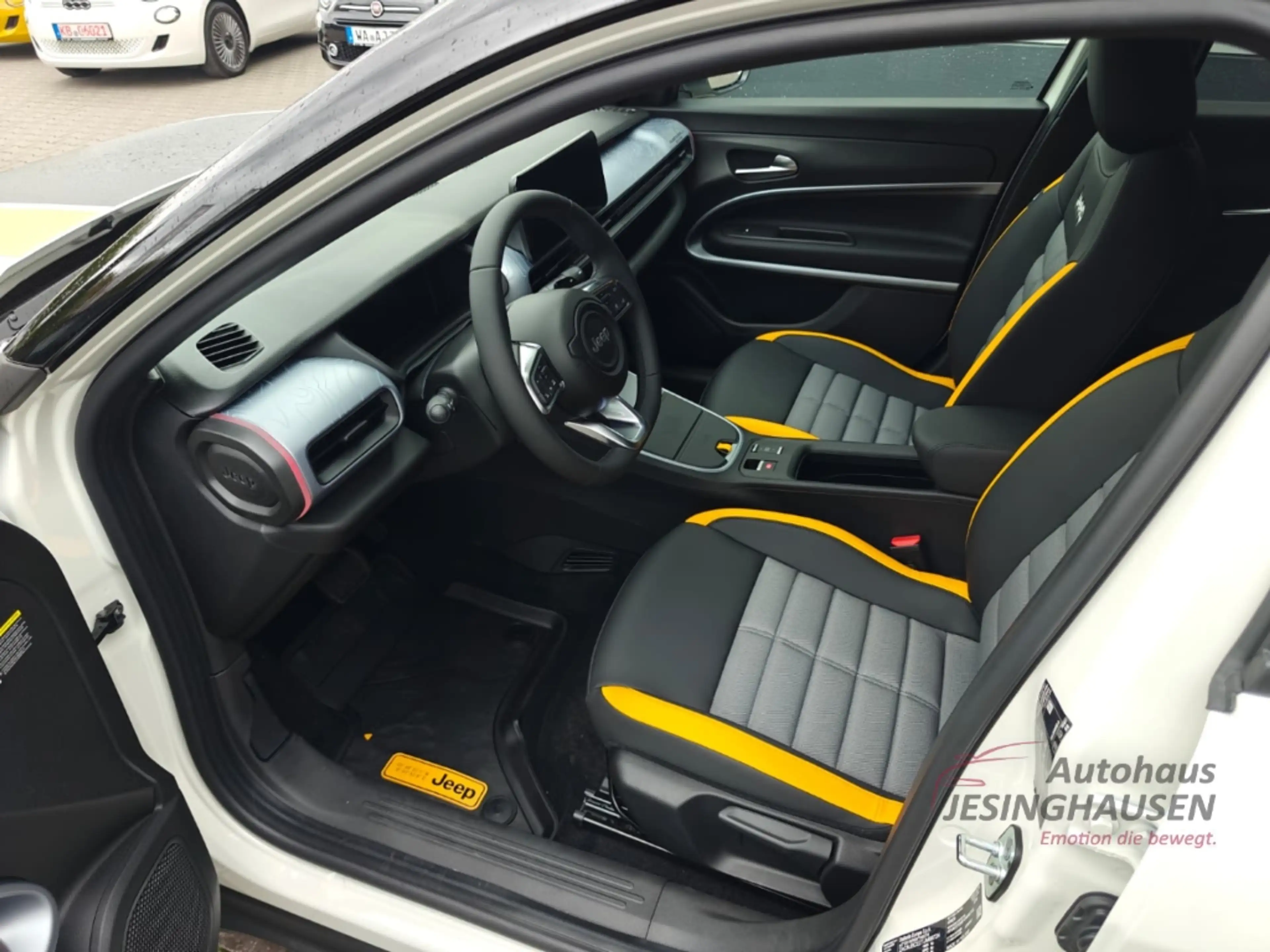 Jeep Avenger The North Face 4xe WinterP.+El.Heckklap.+Apple Car — photo 15