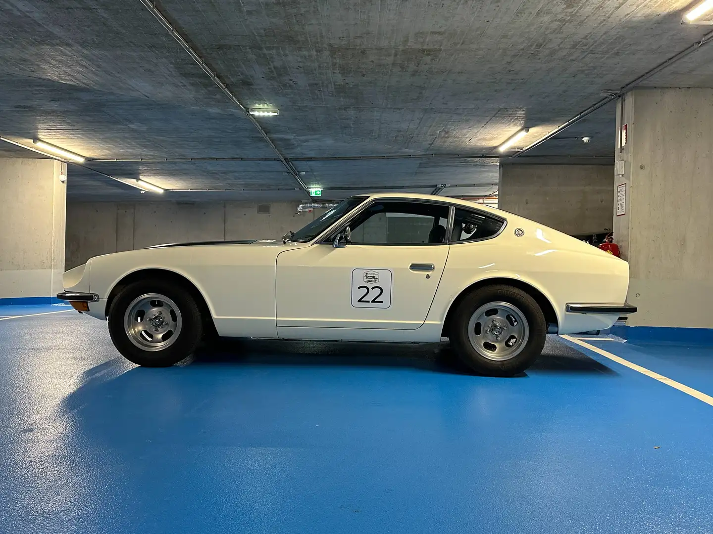 Nissan Datsun 240Z Weiß - 2