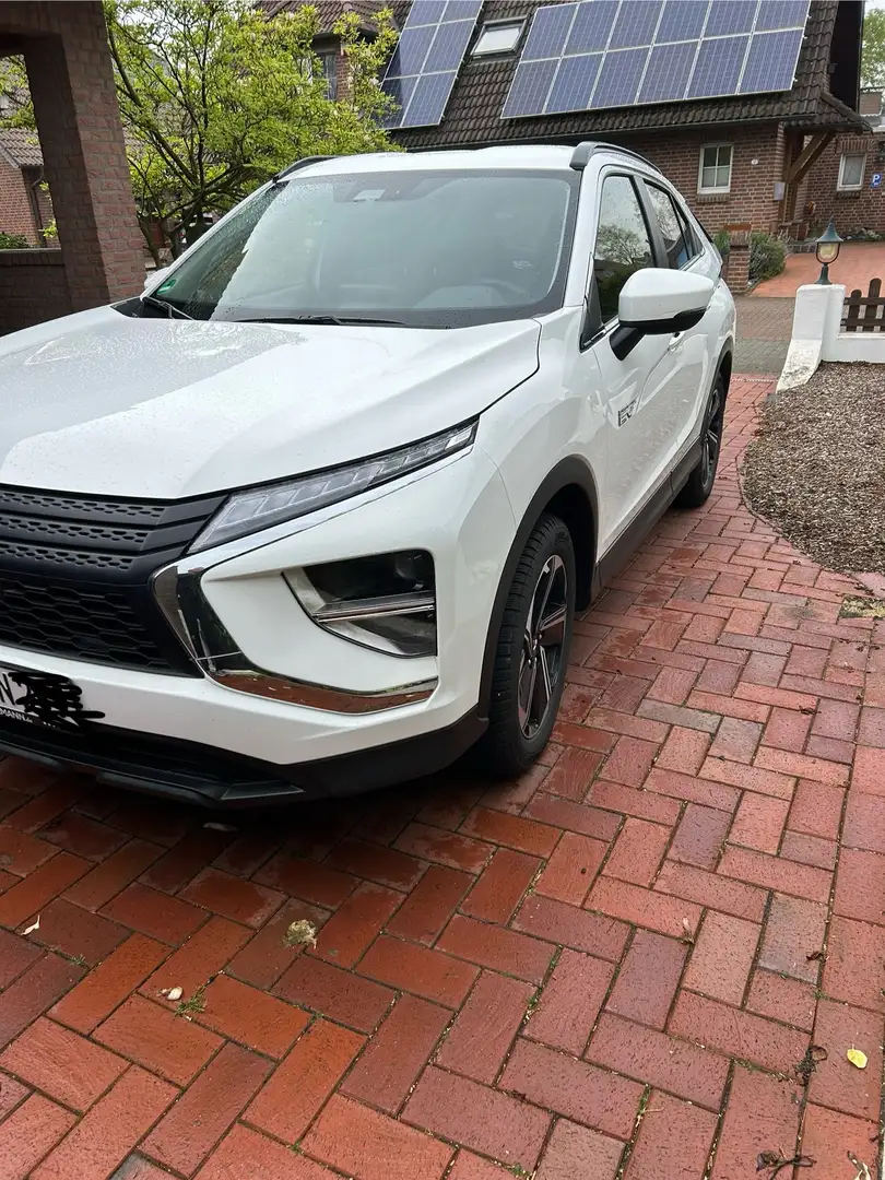 Mitsubishi Eclipse Cross Eclipse Cross Plug-In Hybrid 4WD Basis Weiß - 1