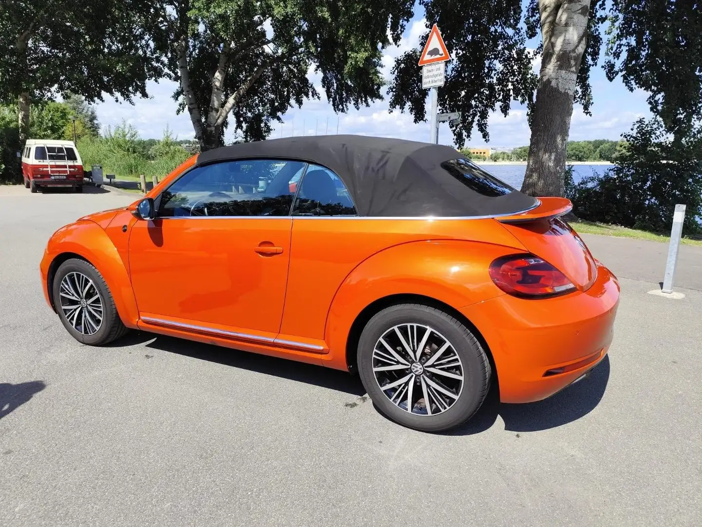 Volkswagen Beetle The Beetle Cabriolet 1.2 TSI BlueMotion Tech Sound Arancione - 1