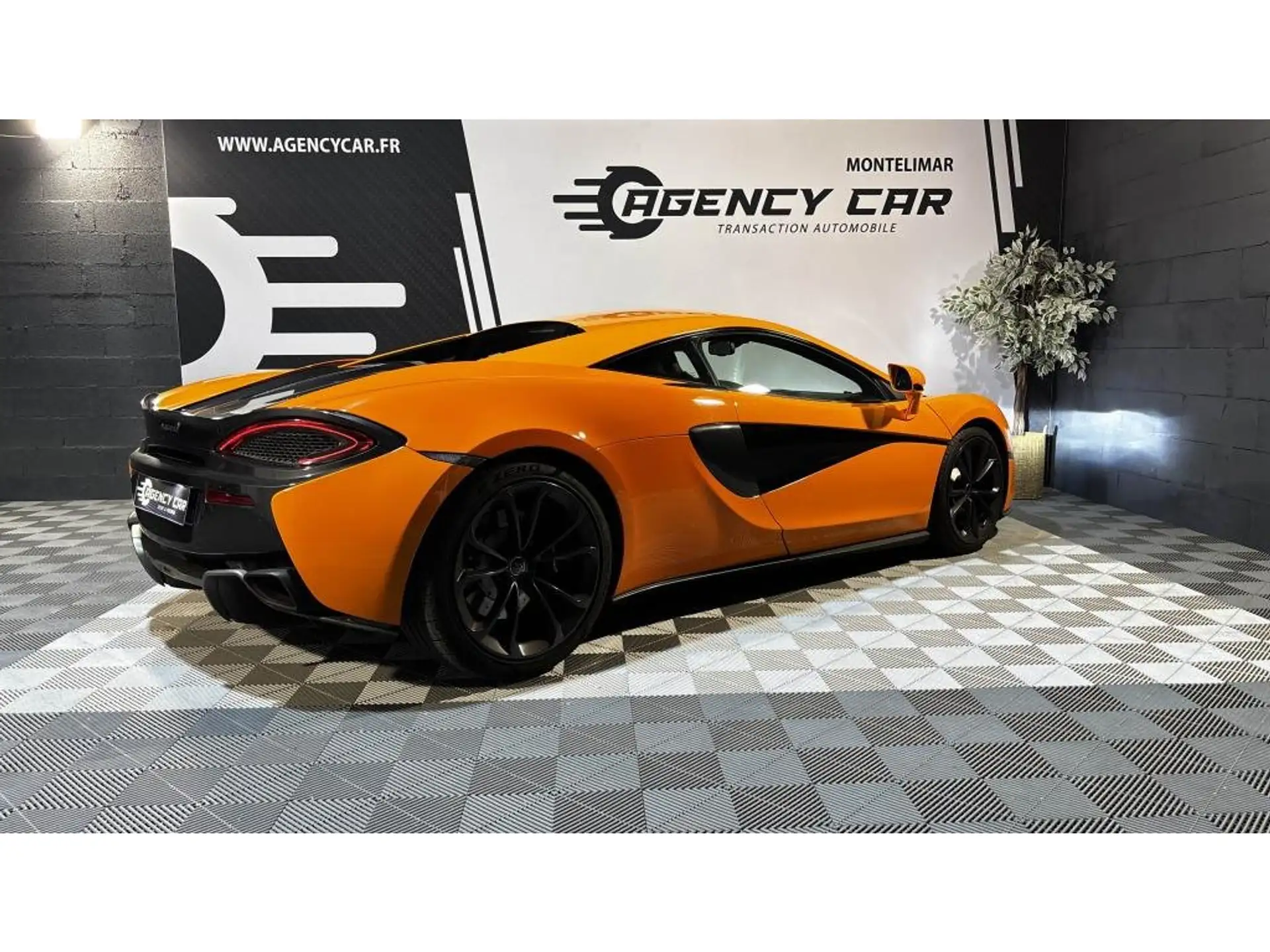 맥라렌 540C 540 Coupe 2017 오렌지 사진 3