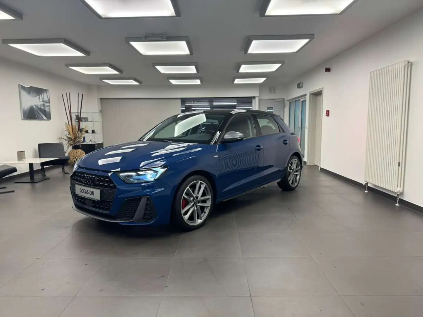 Audi A1 Sportback S line 40 TFSI 152(207)kW(ch) S tronic Blauw - 1