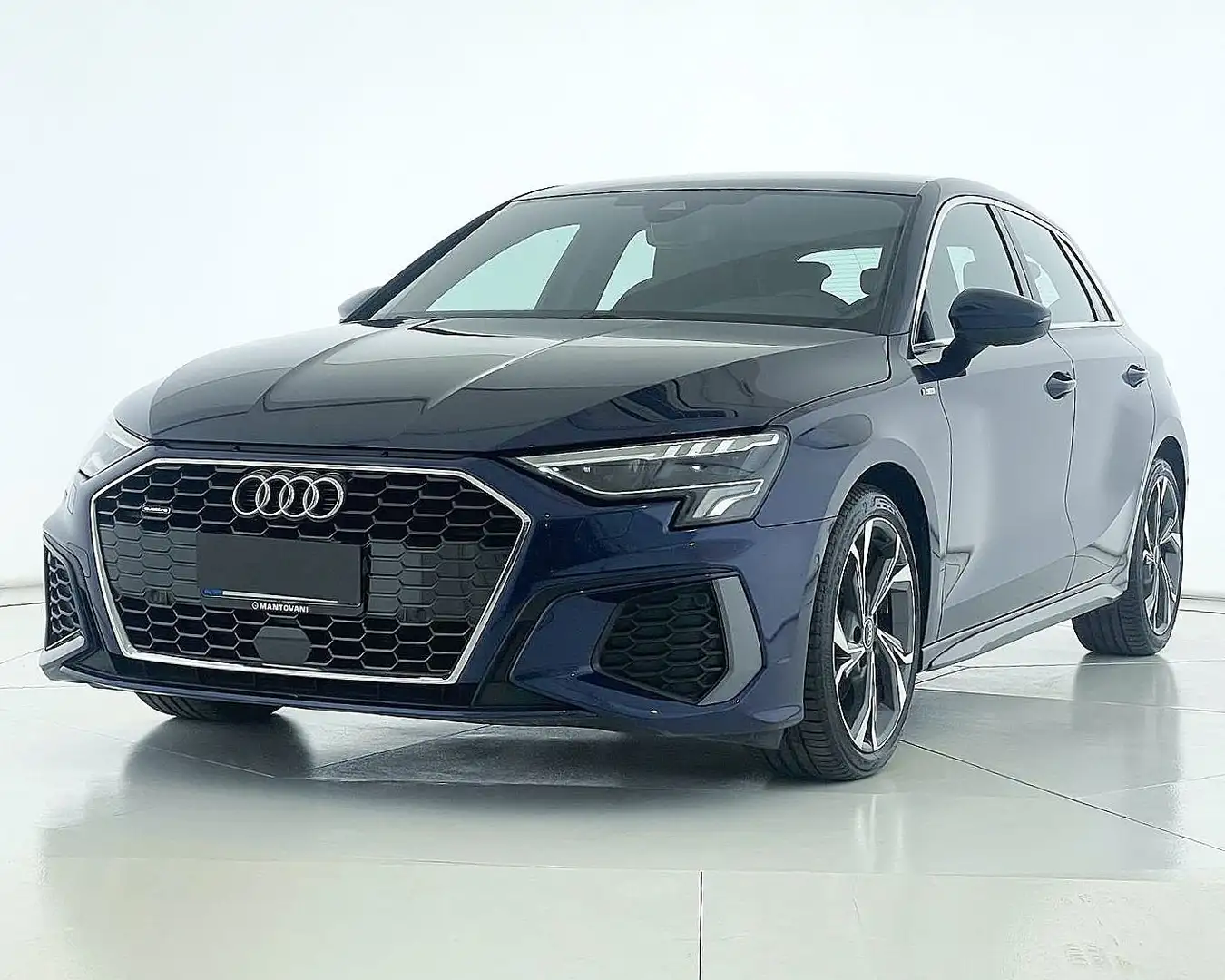 Audi A3 SPB 40 TFSI quattro S tronic S line edition Blauw - 1