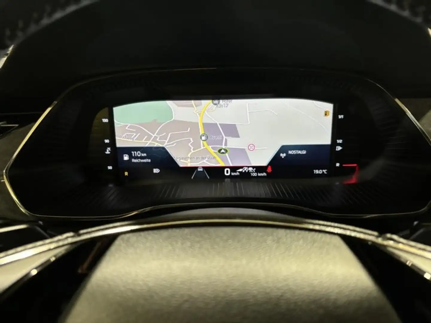 Skoda Octavia RS PLUS MATRIX VIRTUAL COCKPIT HEAD-UP-DISPLAY AHK Grau - 2