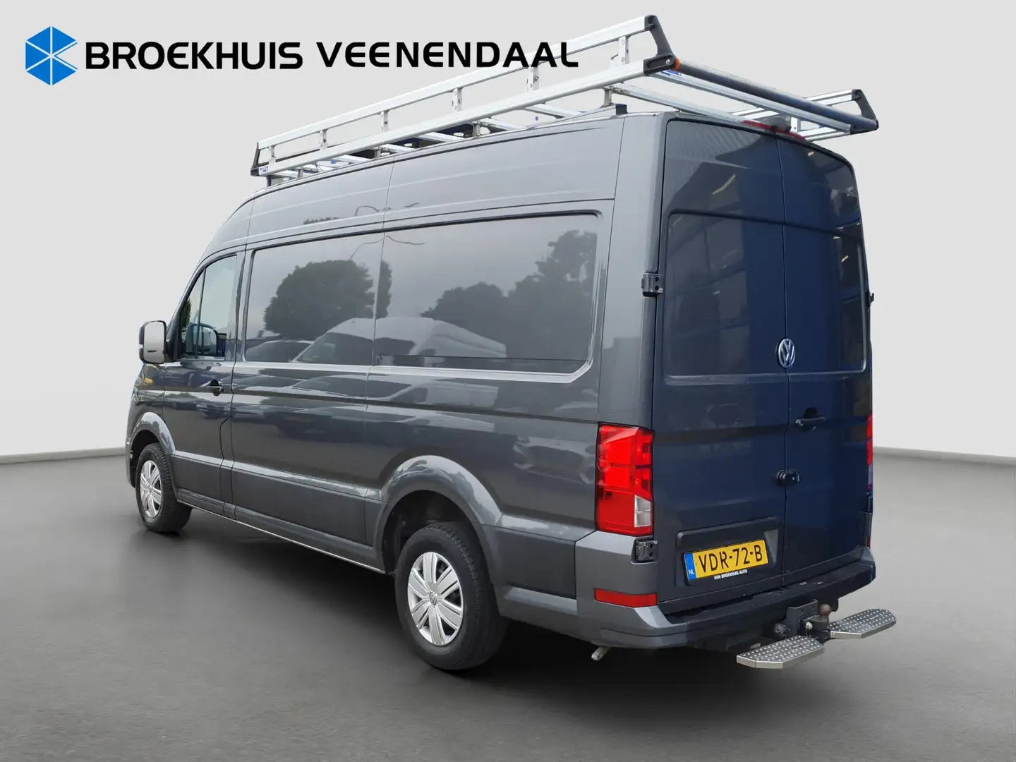 Volkswagen Crafter 35 2.0 TDI Automaat L3H3 (L2H2) 3000kg Trekgewicht Grijs - 2