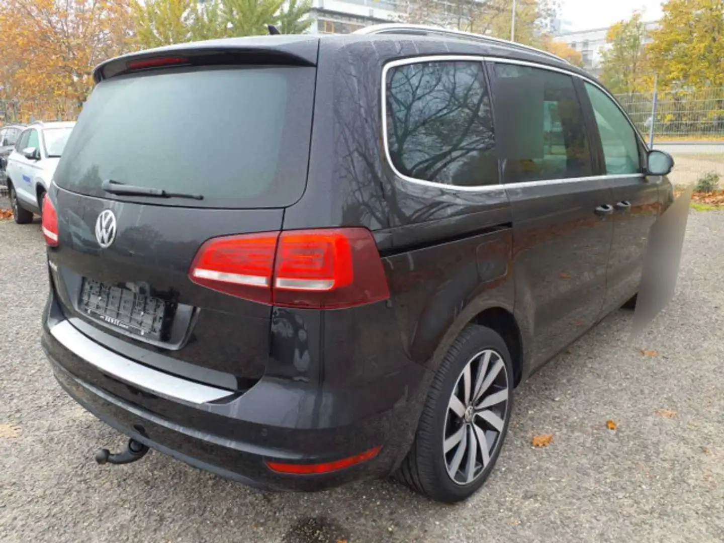 Volkswagen Sharan 1.5 TSI DSG Highline 7-Sitze+Xenon+AHK+Na Schwarz - 2