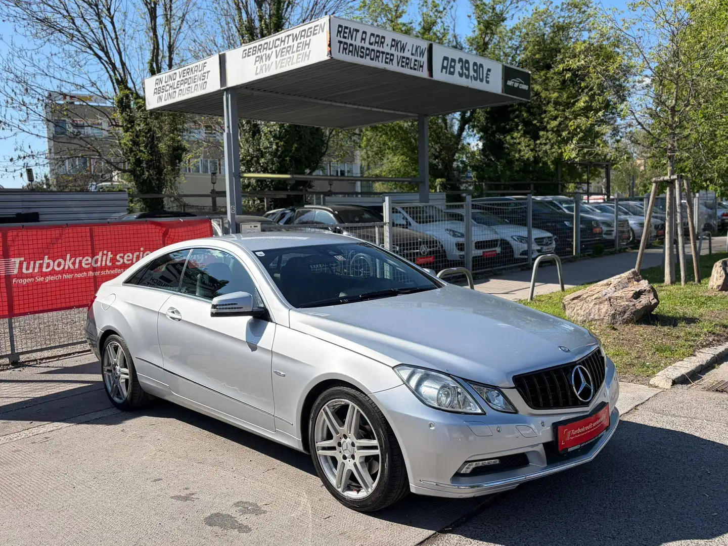 Mercedes-Benz E 250 E 250 BlueEfficiency CDI Aut. Grau - 2